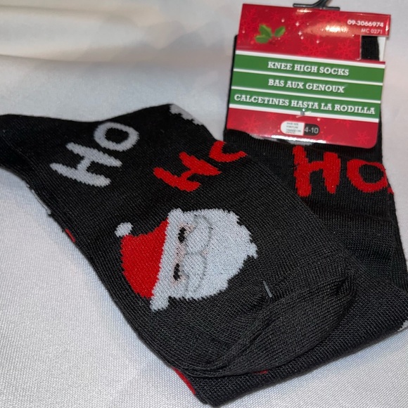 Novelty Socks Womens Girls Shoe Sz 4-10 Festive Santa Claus Ho Ho Ho Knee Highs - Picture 8 of 8